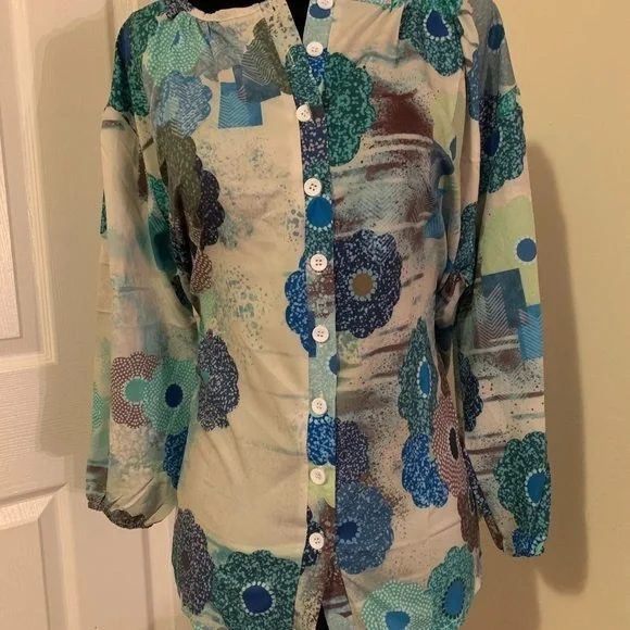 Floral print Lantern Sleeve Button Down Shirt - Picture 2 of 2